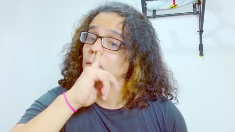 Diana online show from 01/06/25, 04:23