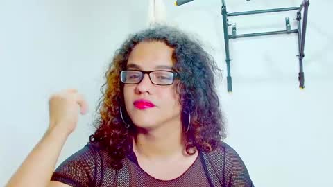 Diana online show from 02/05/25, 01:37