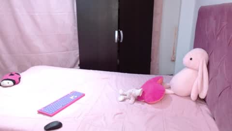 Ella  online show from 01/20/25, 05:04