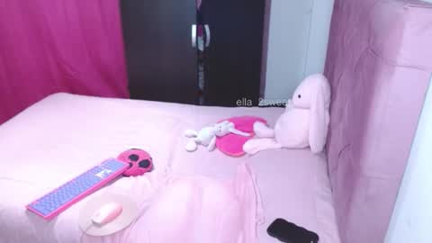 Ella  online show from 09/26/25, 02:48