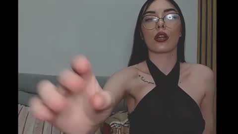 Chloe online show from 01/16/26, 09:41