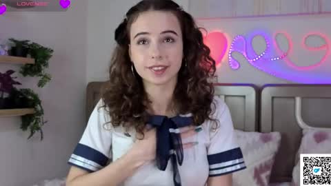 Snapshot of ella_desire chatting on 04/26/26, 02:15 ella_desire online show from 04/26/26, 02:15