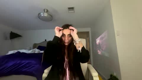 ella_ella_ella_ay online show from 10/07/25, 02:09