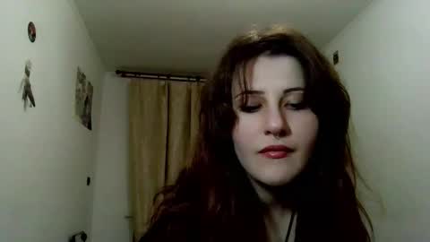 ella fr online show from 11/04/25, 01:32