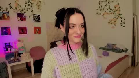 ELLA online show from 11/05/25, 10:37