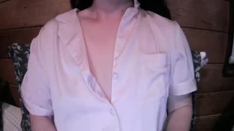 Ella - Girl Next Door online show from 09/13/25, 11:10