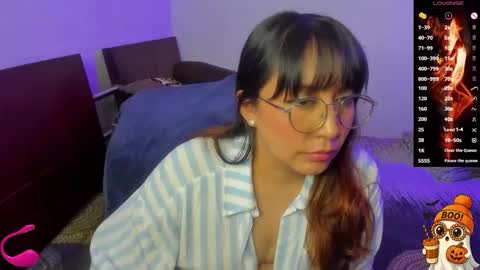 Ella and Harry online show from 10/31/25, 01:39