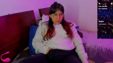 Ella and Harry online show from 02/17/26, 01:02