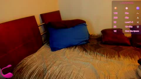 Ella and Harry online show from 04/03/26, 01:25