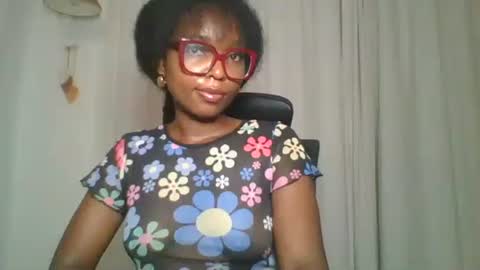 Ella online show from 10/09/25, 02:31