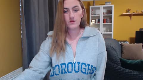 Ella  Max online show from 01/17/25, 06:47