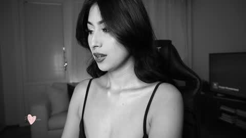 ELLA OWEN online show from 01/11/25, 12:29