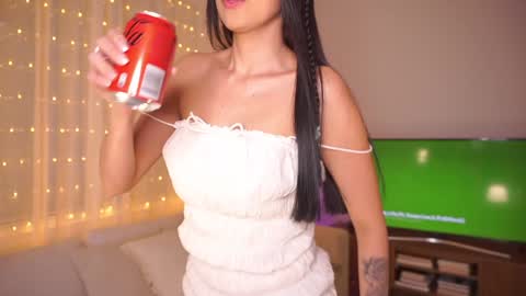 ELLA OWEN online show from 01/31/25, 02:17