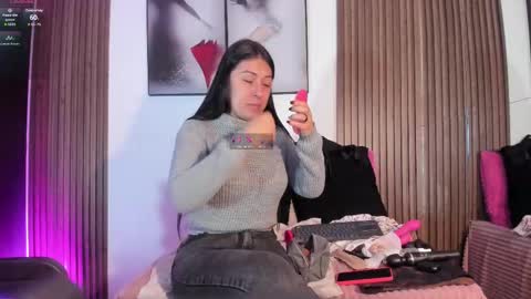 ella rouse online show from 09/19/25, 11:55