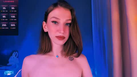 ellaamber online show from 12/13/25, 10:15