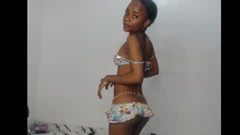 ella online show from 12/22/25, 04:53