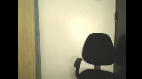 ella online show from 05/09/26, 05:23