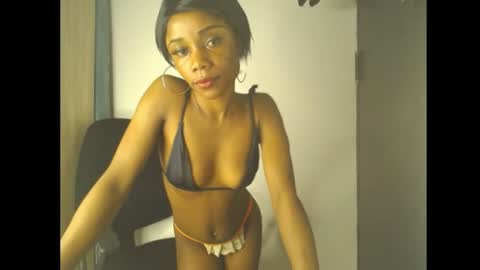 Snapshot of ellababy8 chatting on 07/19/26, 05:22 ella online show from 07/19/26, 05:22