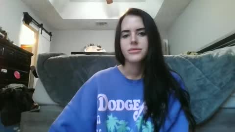 Ella online show from 02/12/25, 01:06