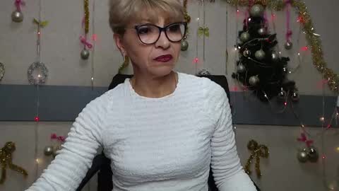 EllaBonito online show from 01/12/26, 06:40