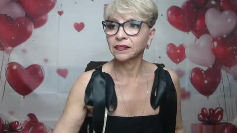 EllaBonito online show from 05/16/26, 06:32
