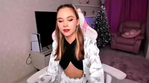 ellacurtis online show from 12/21/25, 06:04