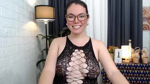 CINDERELLA online show from 04/15/26, 01:45