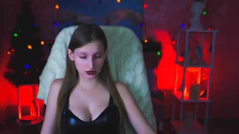 Ella online show from 12/05/24, 05:06