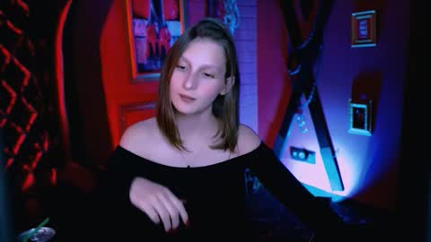 Ella online show from 09/27/25, 05:07