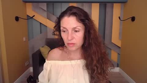 EllaLongs online show from 07/17/26, 11:39