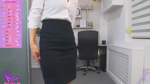            online show from 02/19/25, 02:12