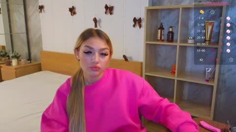 ellamilla online show from 12/30/24, 11:48