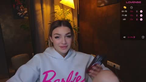 ellamilla online show from 01/06/25, 11:29