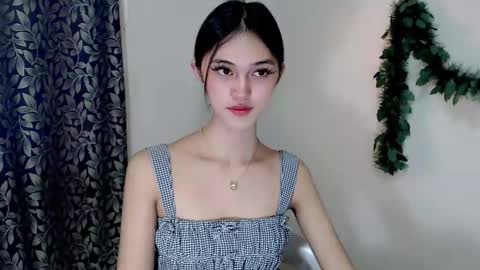 Snapshot of ellamiller69 chatting on 10/04/25, 09:46 ELLA online show from 10/04/25, 09:46