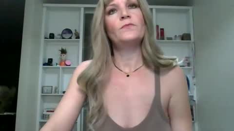 Elle online show from 01/14/26, 11:20