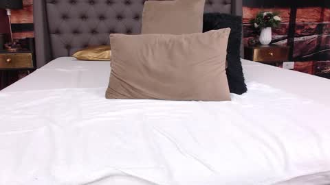 Elle online show from 12/05/25, 04:54