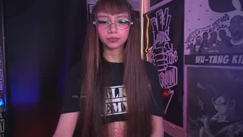 follow me on instagram .    online show from 04/04/26, 02:14