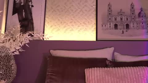 Elle Diane online show from 03/10/25, 07:10