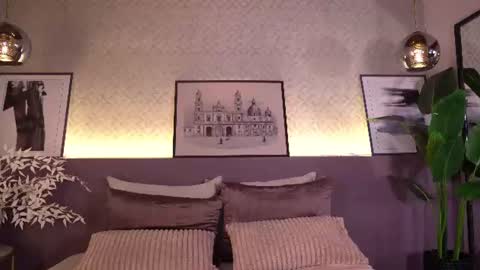 Elle Diane online show from 07/14/26, 10:26