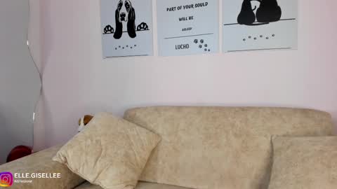 Yiss online show from 02/15/25, 10:44