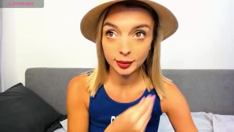 ellen_flow online show from 09/22/25, 08:55