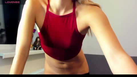 ellen_flow online show from 03/23/26, 08:24