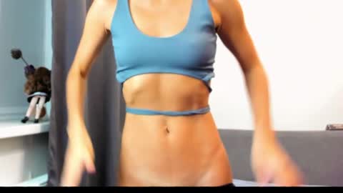 ellen_flow online show from 04/24/26, 08:11