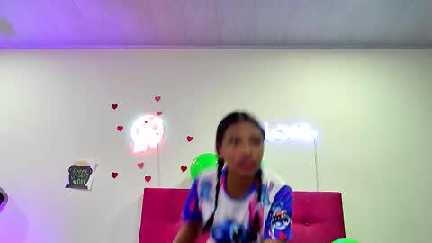 ellie_cute7 online show from 03/23/26, 07:18