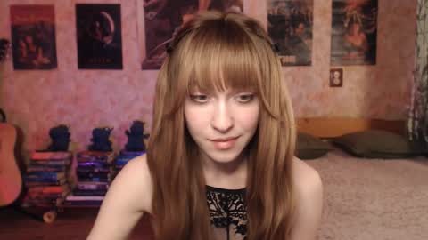 ellie_friendly online show from 03/07/26, 02:25