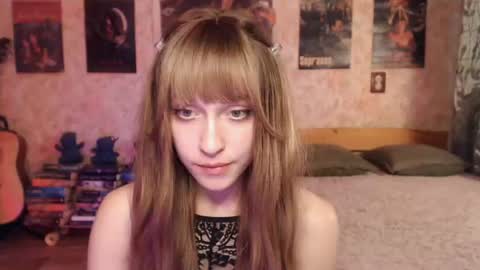 Snapshot of ellie_friendly chatting on 07/14/26, 02:16 ellie_friendly online show from 07/14/26, 02:16