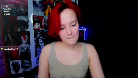 Ellie online show from 04/12/26, 07:46