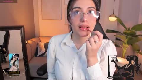  Ellie Jhonson  online show from 10/27/25, 12:04