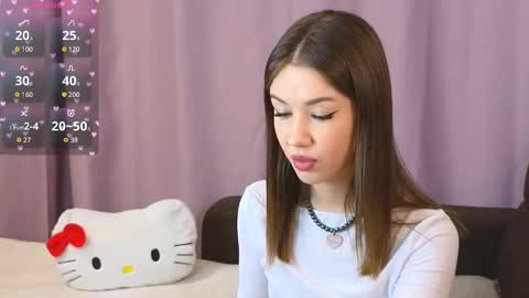 Snapshot of ellie_miller_ chatting on 09/30/25, 08:03 ellie online show from 09/30/25, 08:03