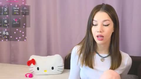 Snapshot of ellie_miller_ chatting on 10/12/25, 07:46 ellie online show from 10/12/25, 07:46